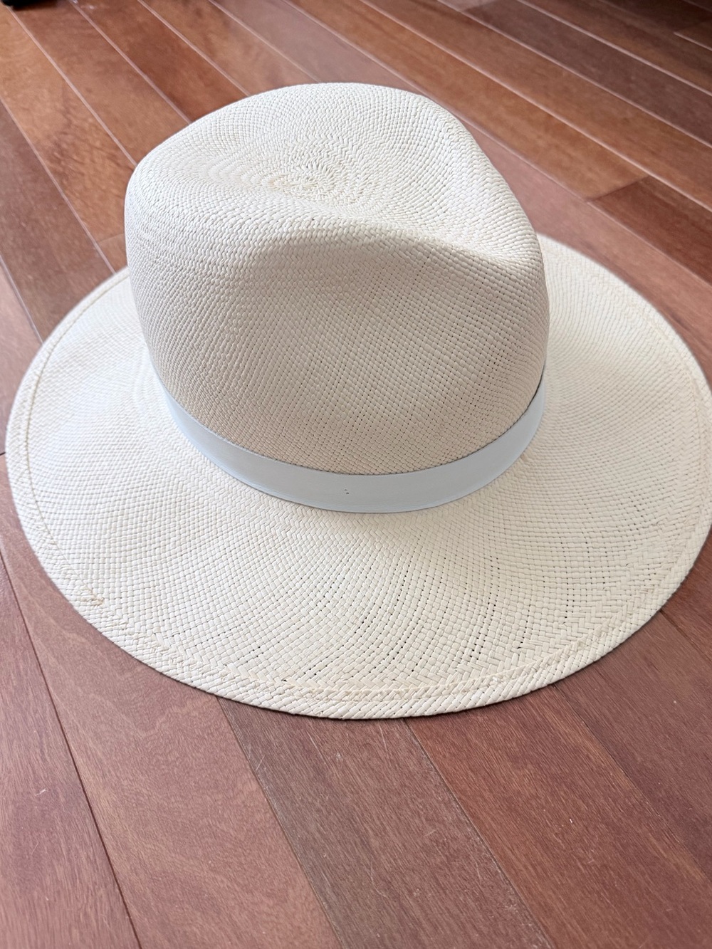 Janessa Leone Aisley Hat